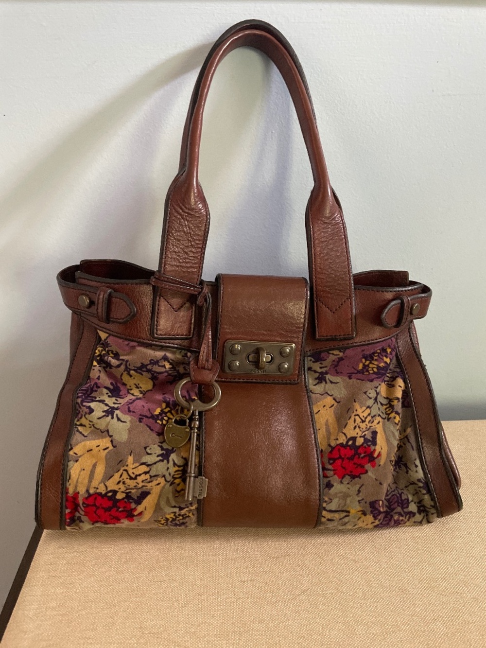 Fossil Vintage Reissue Large Leather Floral Tapestry Satchel Tote